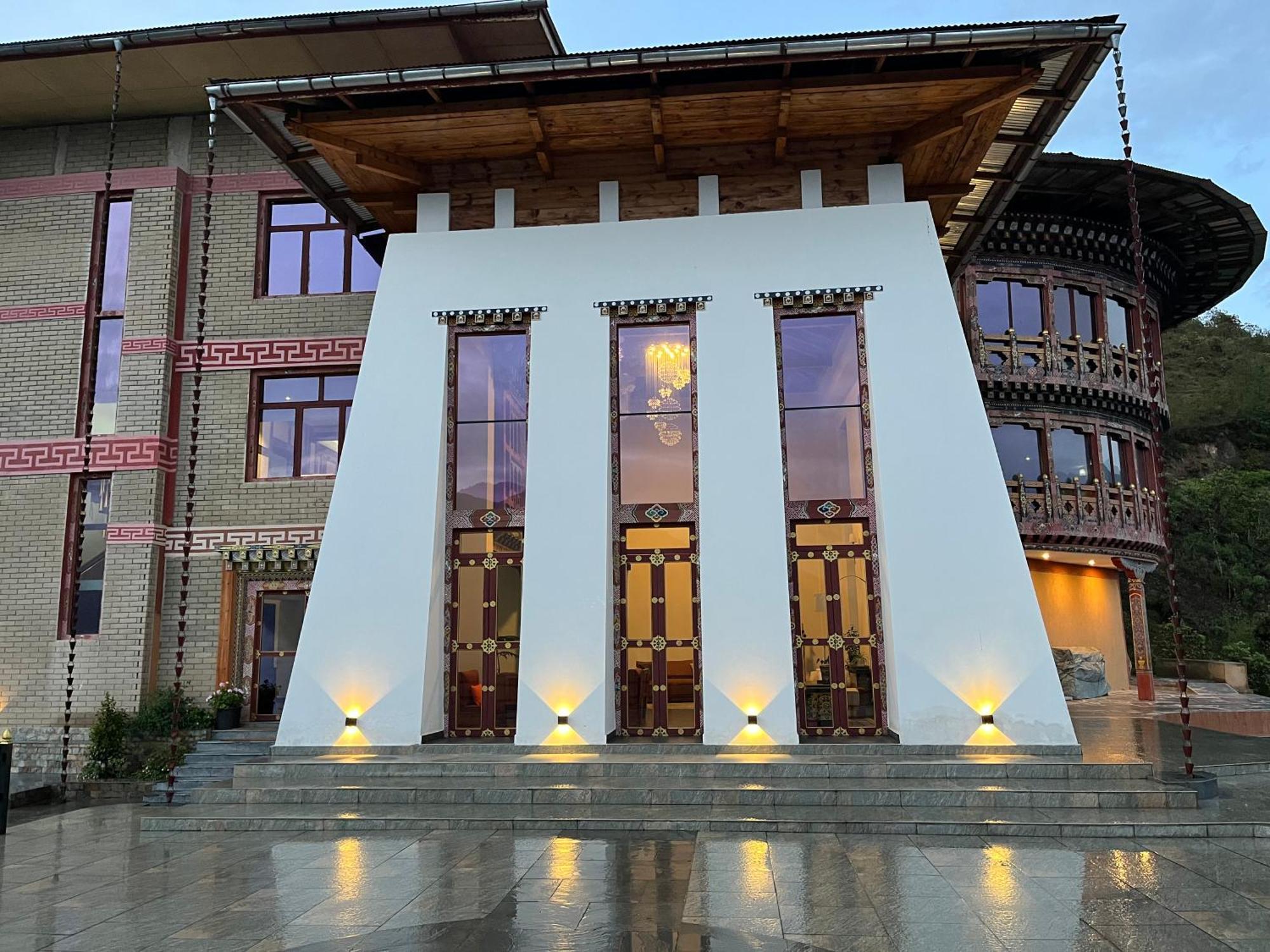 Willing Resort, Trongsa Kagha Екстер'єр фото